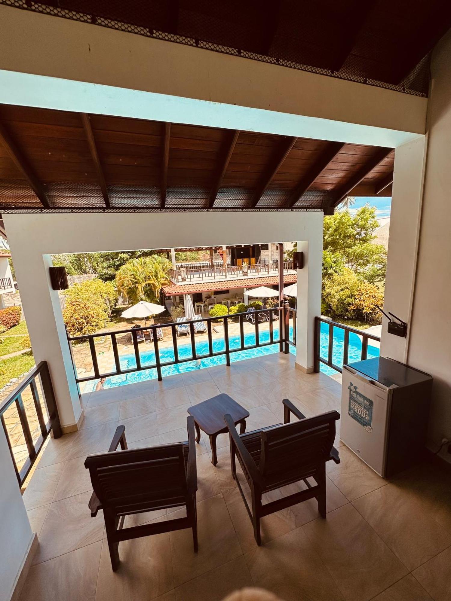 Green Parrot Beach Resort Tangalle Room photo