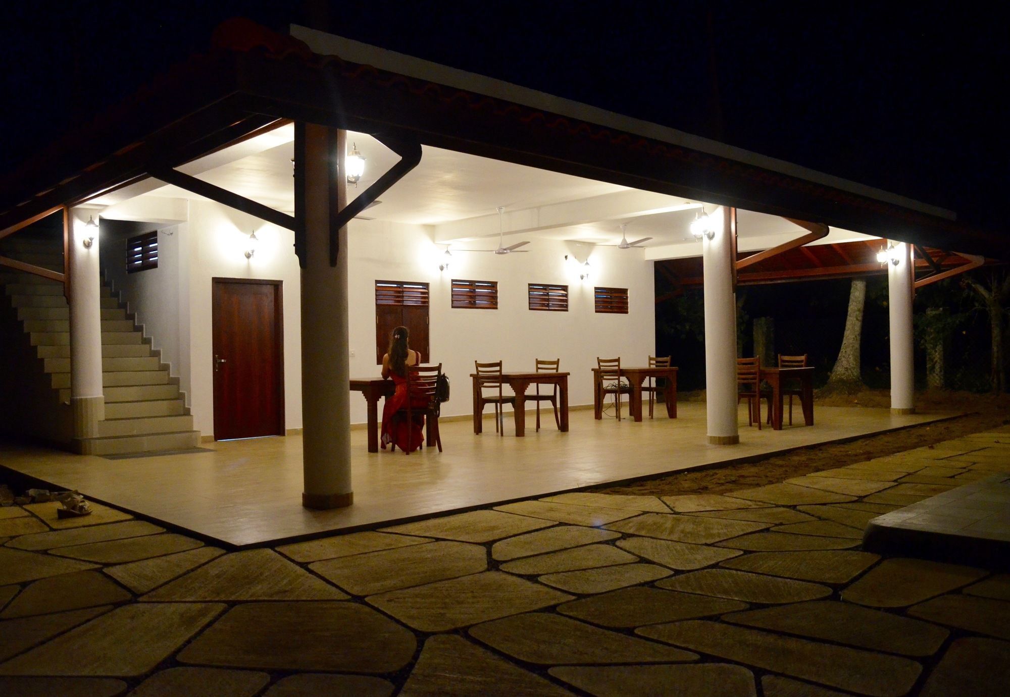 Green Parrot Beach Resort Tangalle Exterior photo